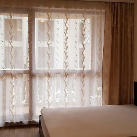 Apartament Studio Cascadas 8-a16 *